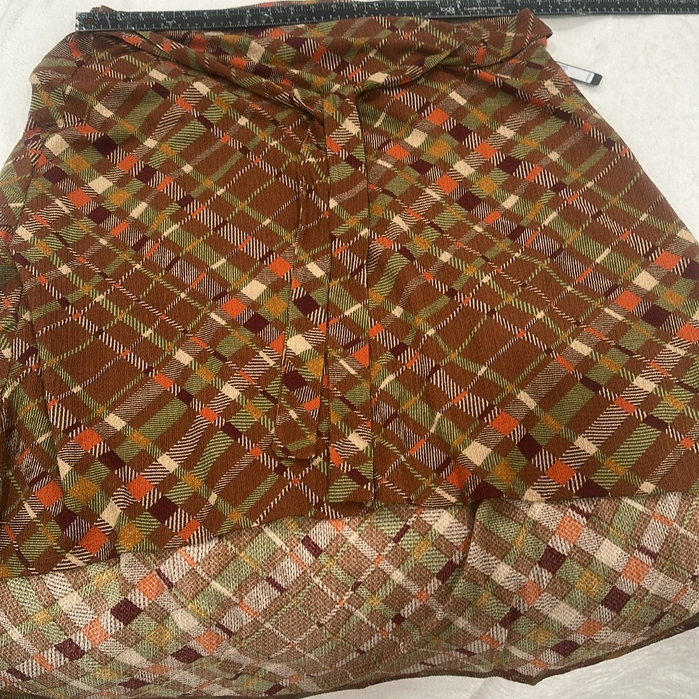 Soho Apparel Women's geometric Orange midi high low Skirt plus size 3X - Picture 8 of 9